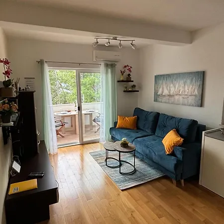 Eny Apartman Baska Voda